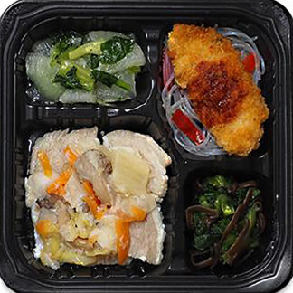 豚バラ肉の豆乳ソースがけ